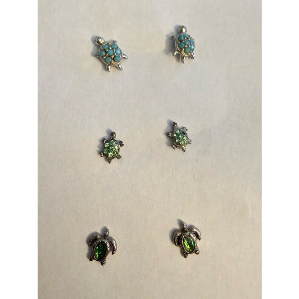 Set of Three Turquoise and Green Turtle Stud Earrings Y2K - Flaw